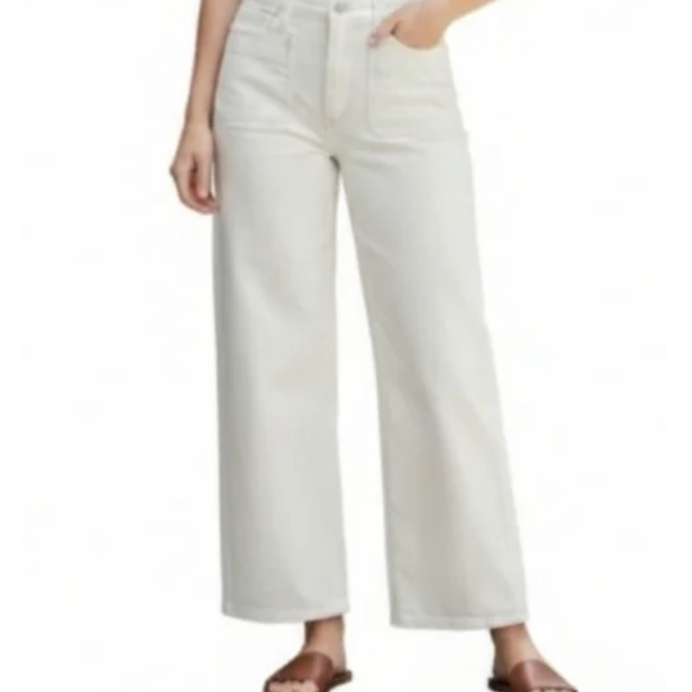 High-Rise Wide Leg Jeans in Cream